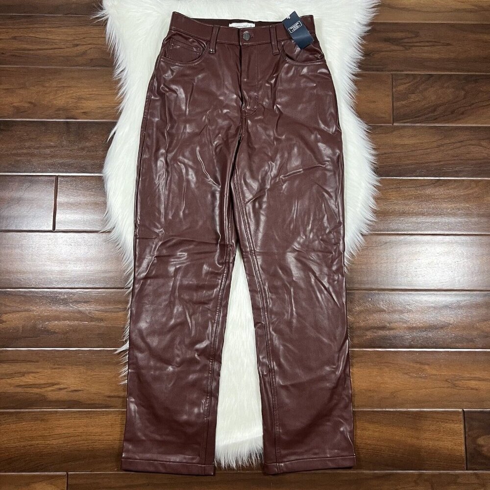 Abercrombie & Fitch Size 6 / 28 Short Faux Leather High‎ Rise 90s Straight Jeans